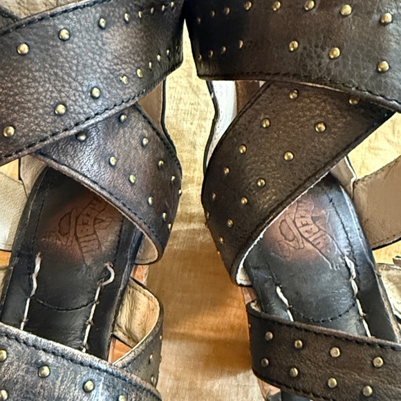 Freebird Tanica heels new and unworn - Picture 11 of 16